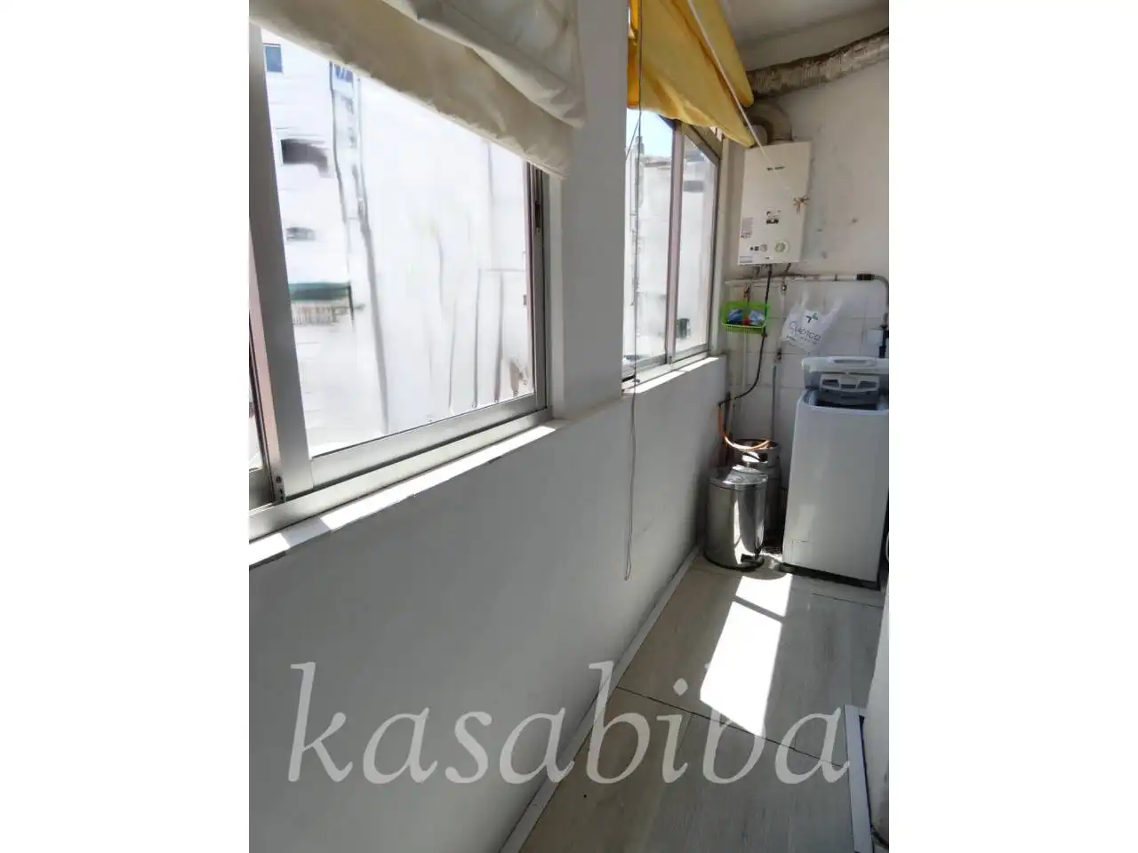 Kitchen of Flat for sale in Valencia  with Air Conditioner and Balcony