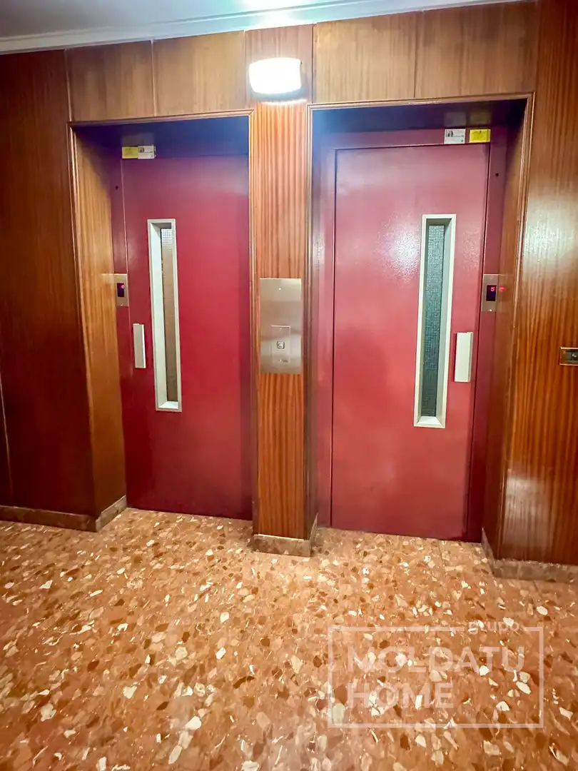 Pis en venda en Bilbao  amb Calefacció, Terrassa i Traster