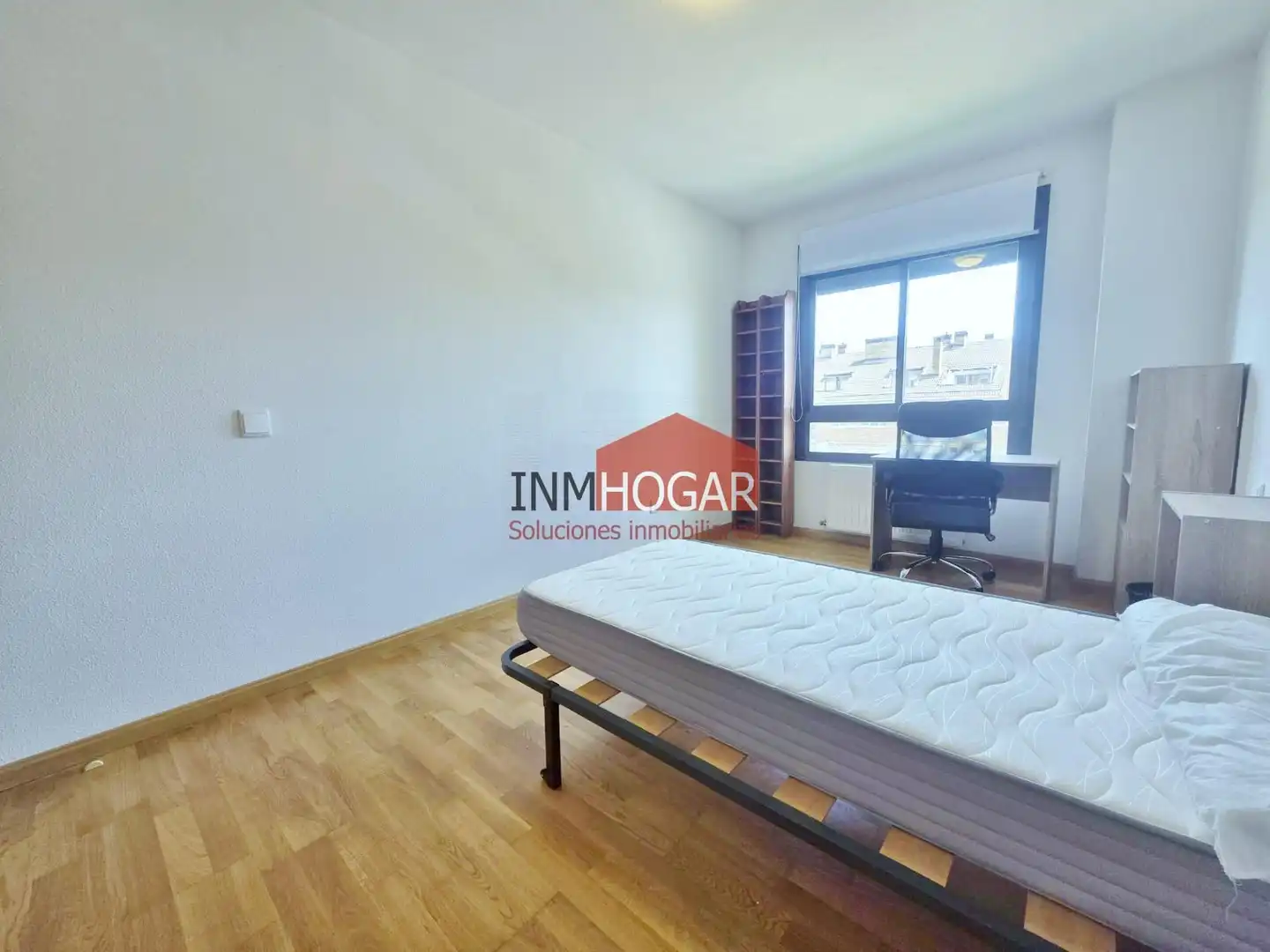 Schlafzimmer von Wohnung zum Verkauf in Ávila mit Heizung, Parkett und Terrasse
