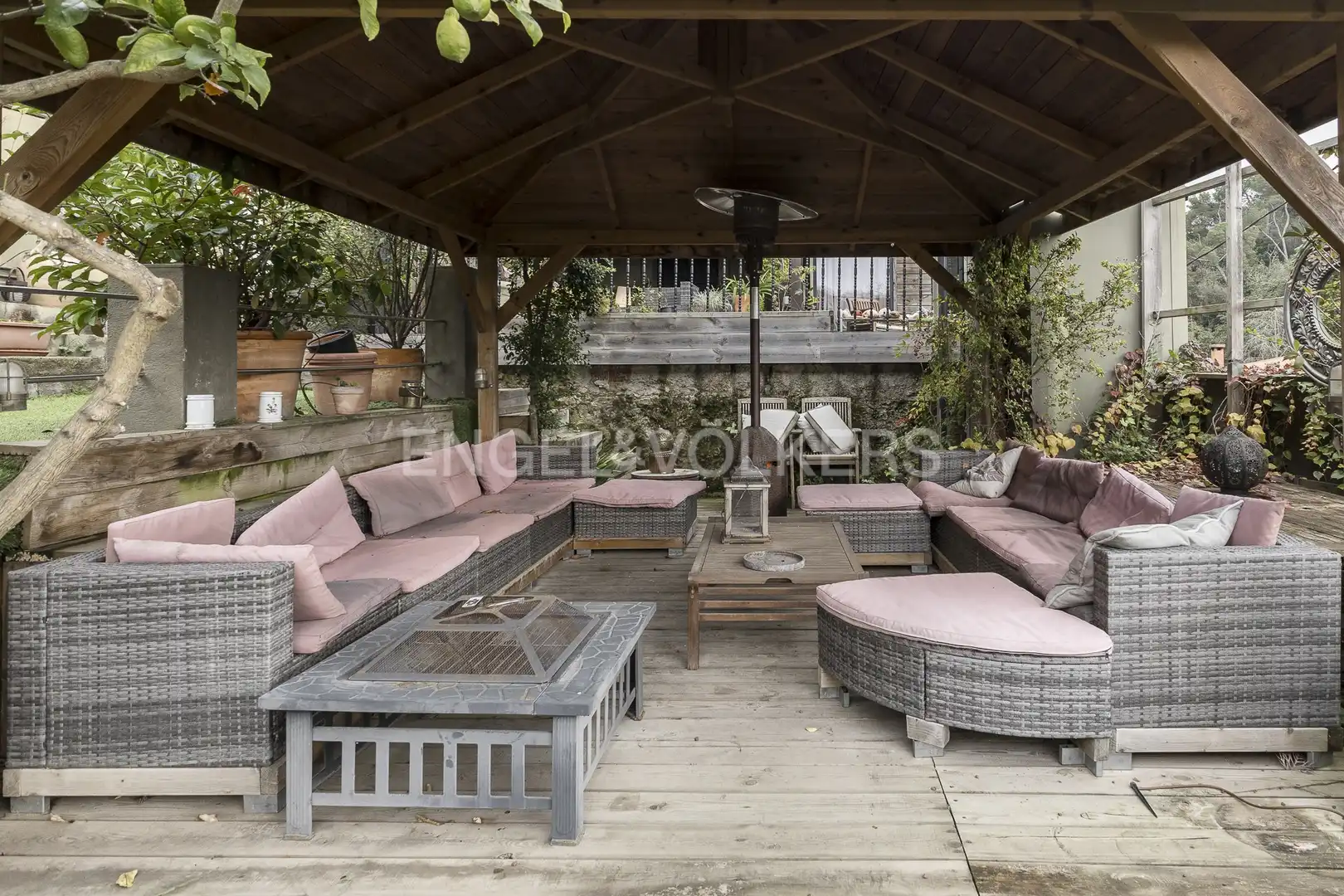 Terraza de Casa o chalet en venta en Barcelona con Aire acondicionado, Calefacción y Jardín privado