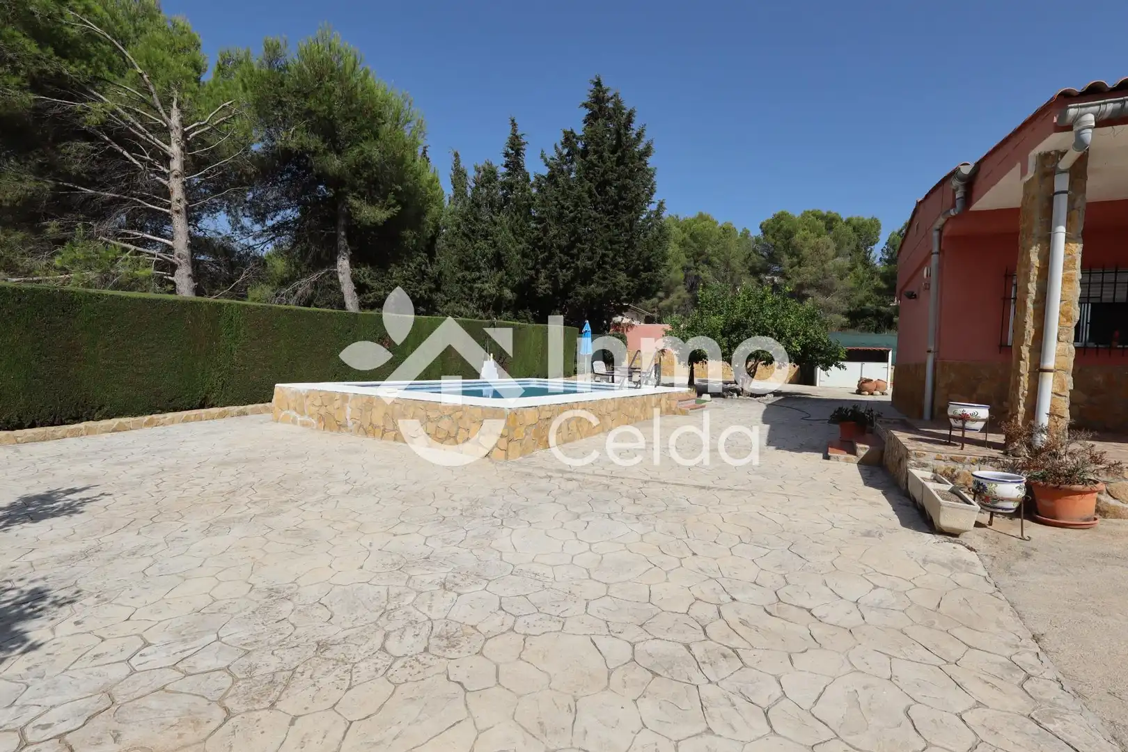 Piscina de Casa o xalet en venda en Godelleta amb Aire condicionat, Calefacció i Jardí privat
