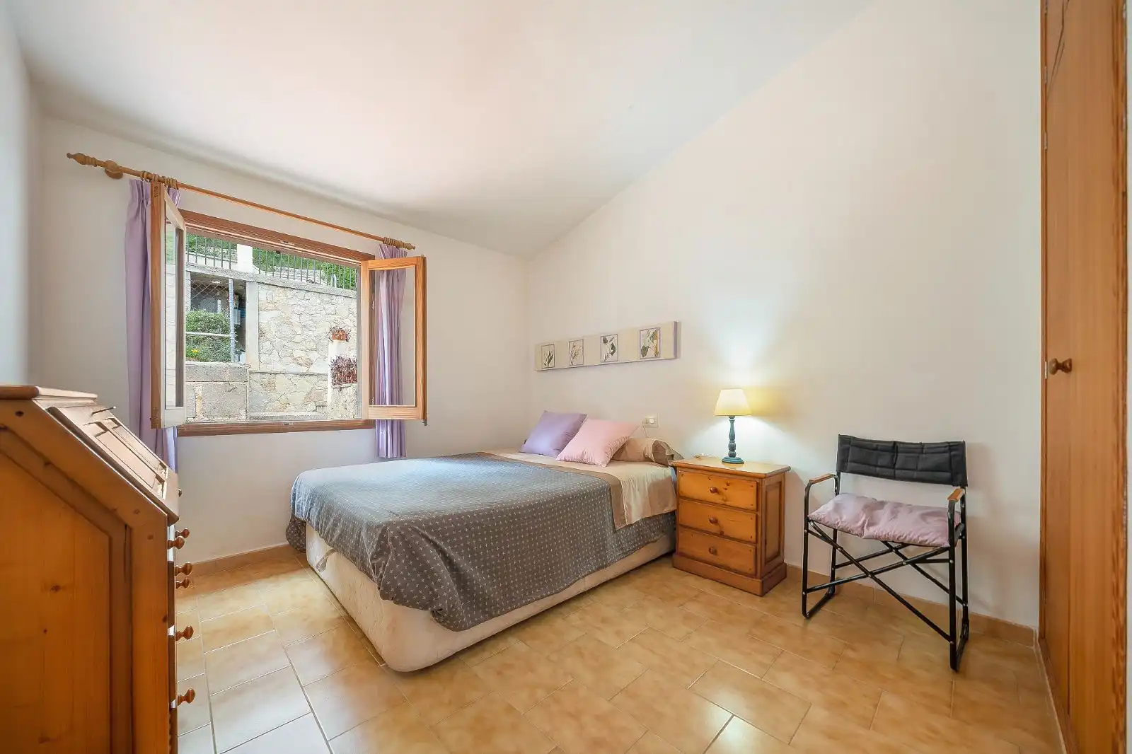 Habitación de Casa o chalet en venta en Calvià con Aire acondicionado, Calefacción y Jardín privado