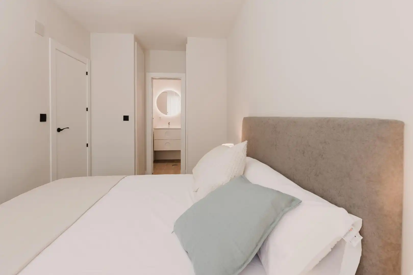 Bedroom of Apartments for rent in Murcia  with Air Conditioner, Furnished and Balcony