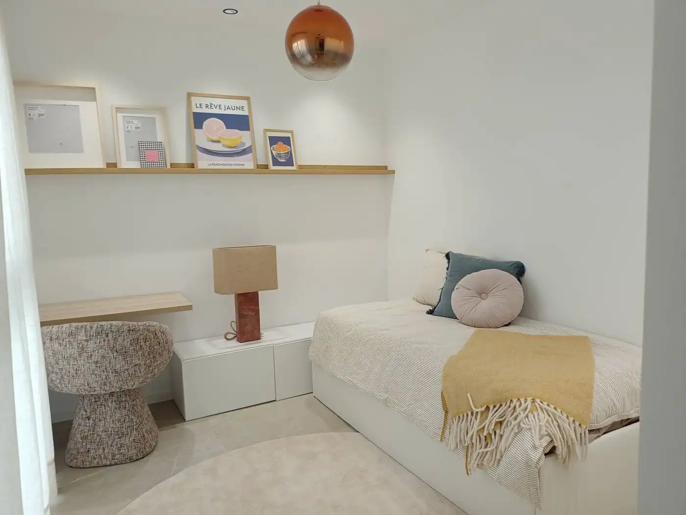 Dormitori de Casa o xalet en venda en Mutxamel amb Aire condicionat, Jardí privat i Terrassa