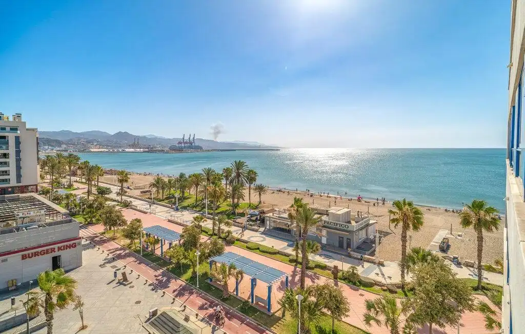 Außenansicht von Wohnung zur Miete in Málaga mit Klimaanlage, Terrasse und Möbliert