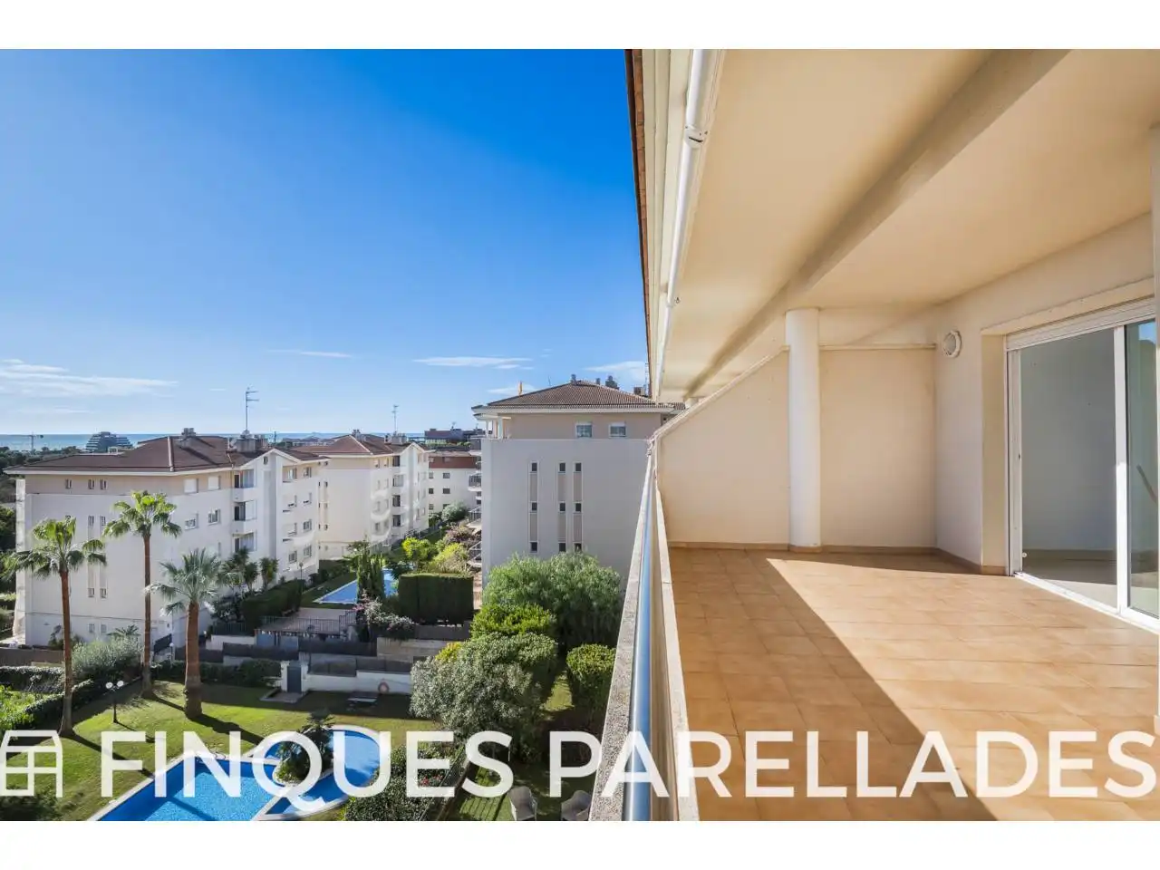 Terrasse von Dachboden zum Verkauf in Sitges mit Heizung, Terrasse und Abstellraum