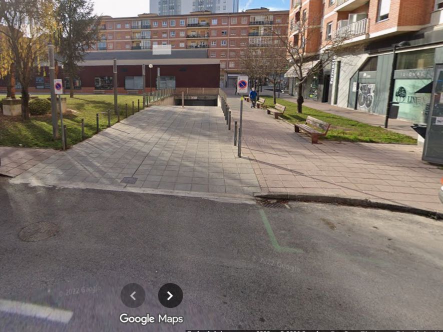 Parkplatz von Garage zur Miete in Barañáin / Barañain