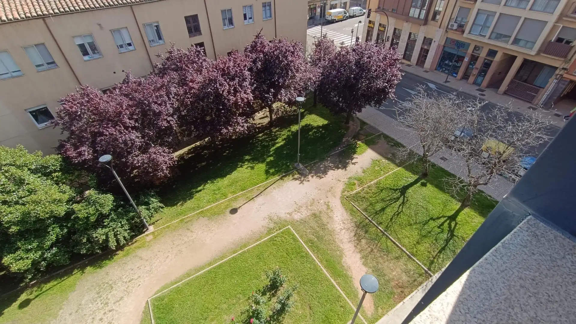 Vista exterior de Piso en venta en Zamora Capital  con Calefacción, Parquet y Trastero