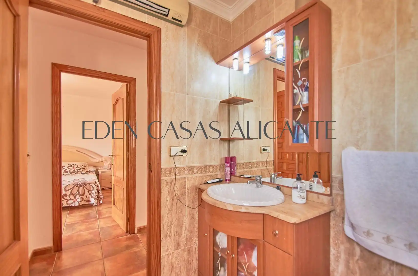 Villa mit Terrasse zum Verkauf in Avenida ORIOLA, imagen 37