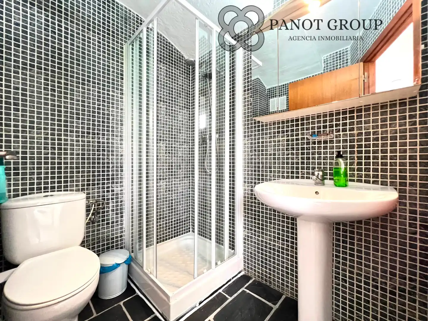 Baño de Dúplex en venta en Barcelona con Aire acondicionado, Calefacción y Terraza