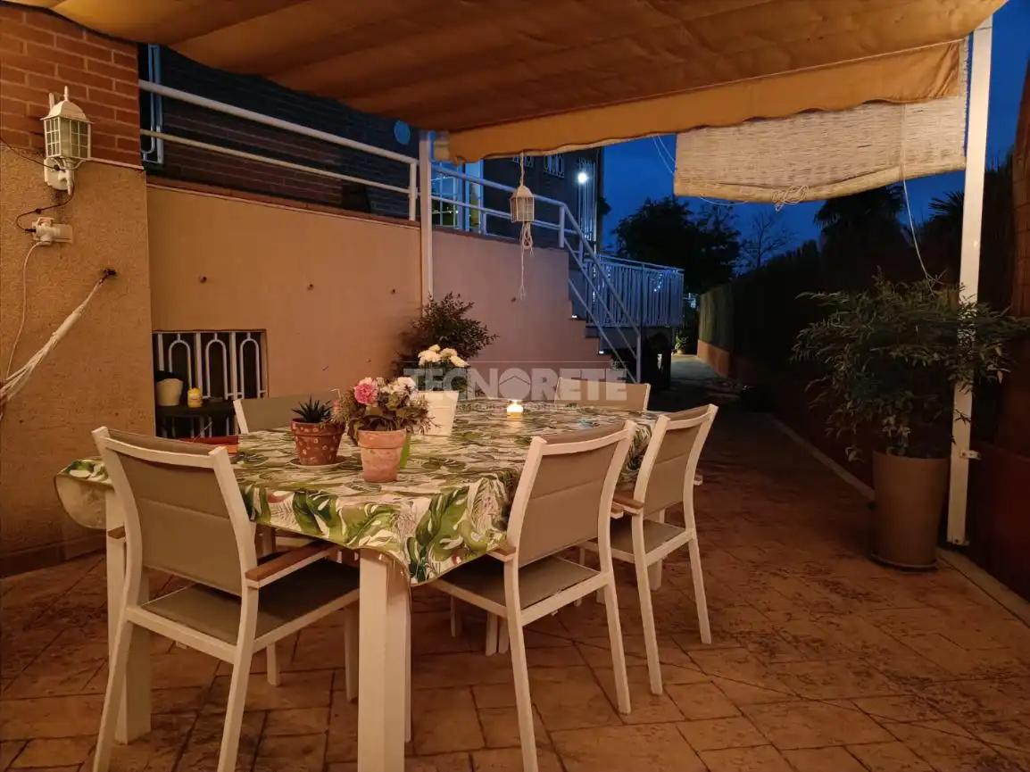 Terrassa de Casa adosada en venda en Guadalajara amb Aire condicionat, Calefacció i Terrassa