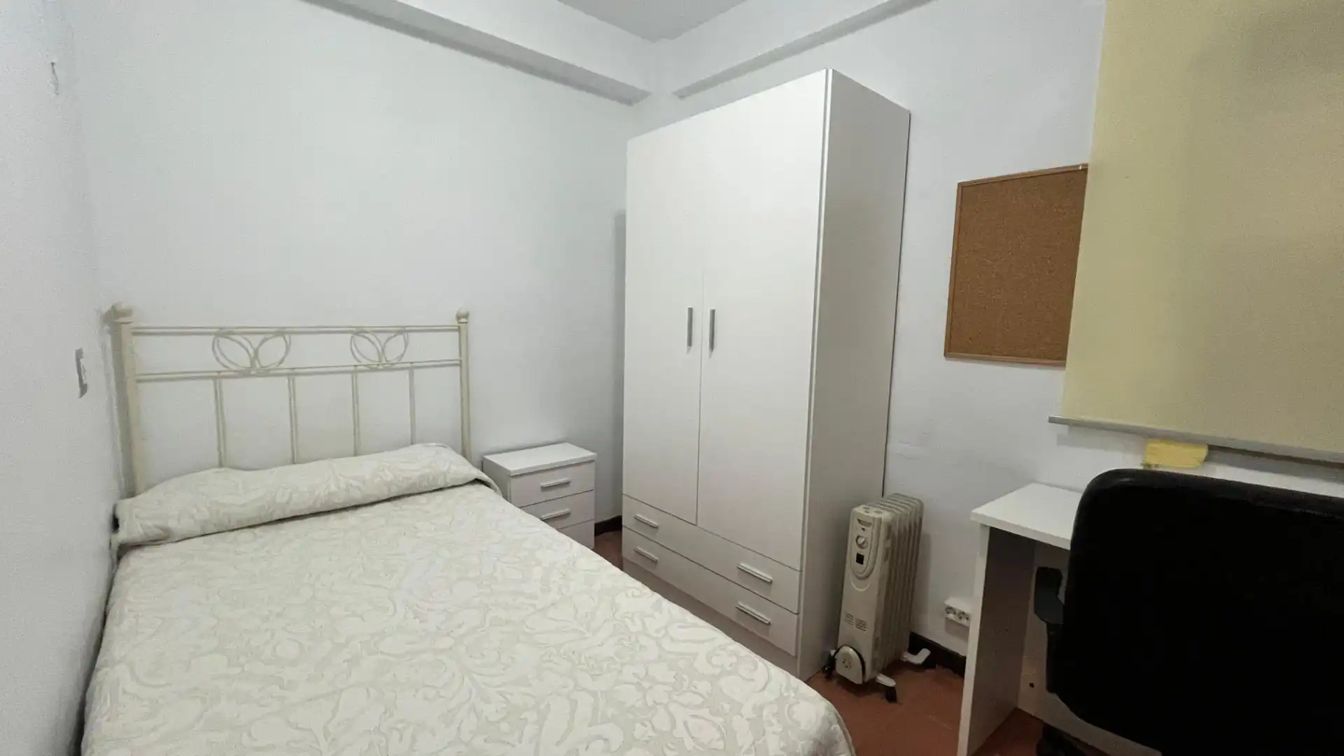 Habitación de Piso de alquiler en Sevilla con Aire acondicionado y Terraza