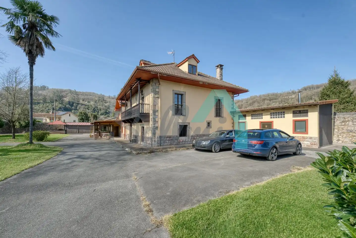 Exterior view of Houses for sale in Ribera de Arriba  with Heating, Private garden and Terrace