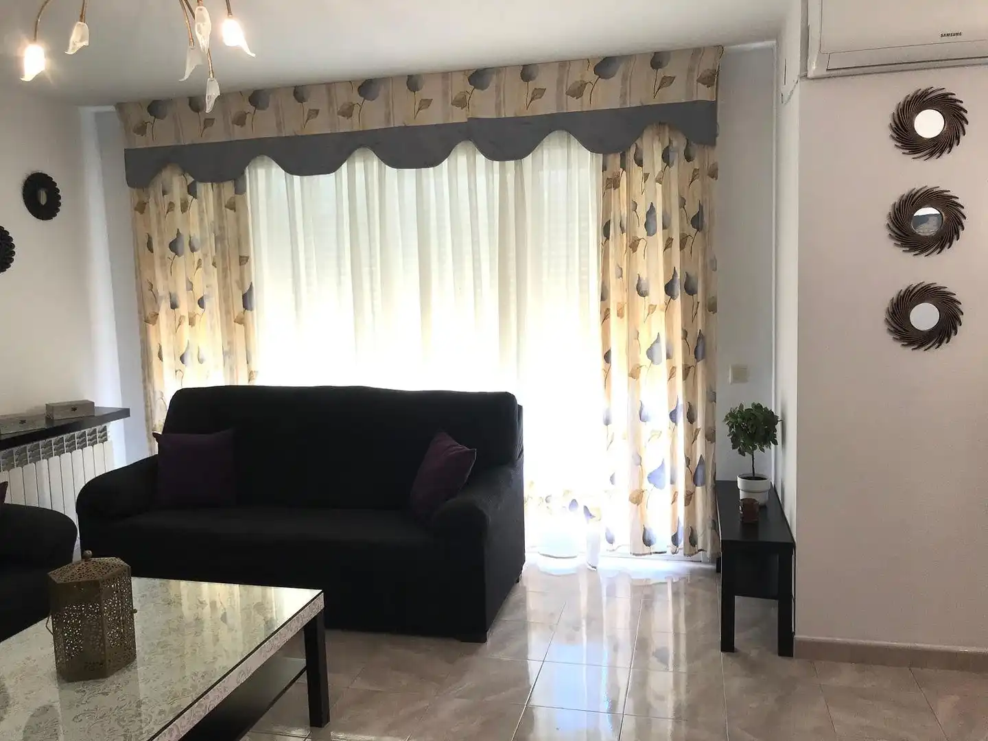 Sala de estar de Casa adosada en venta en Méntrida con Calefacción