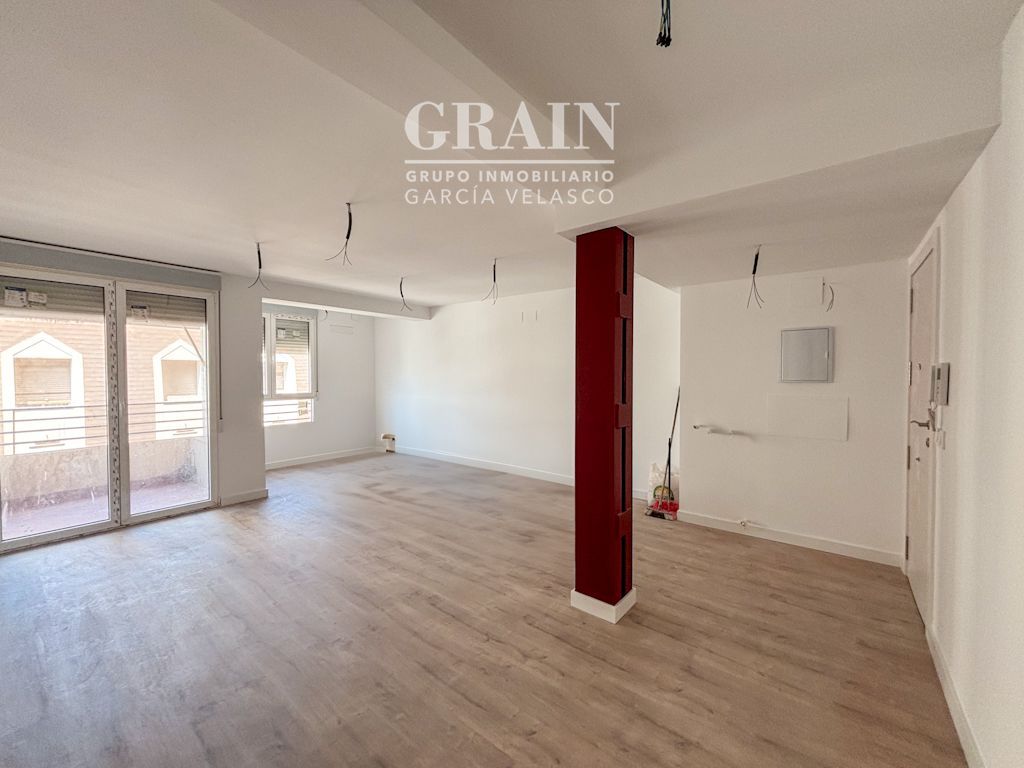 Vista exterior de Piso en venta en  Albacete Capital con Aire acondicionado, Calefacción y Balcón