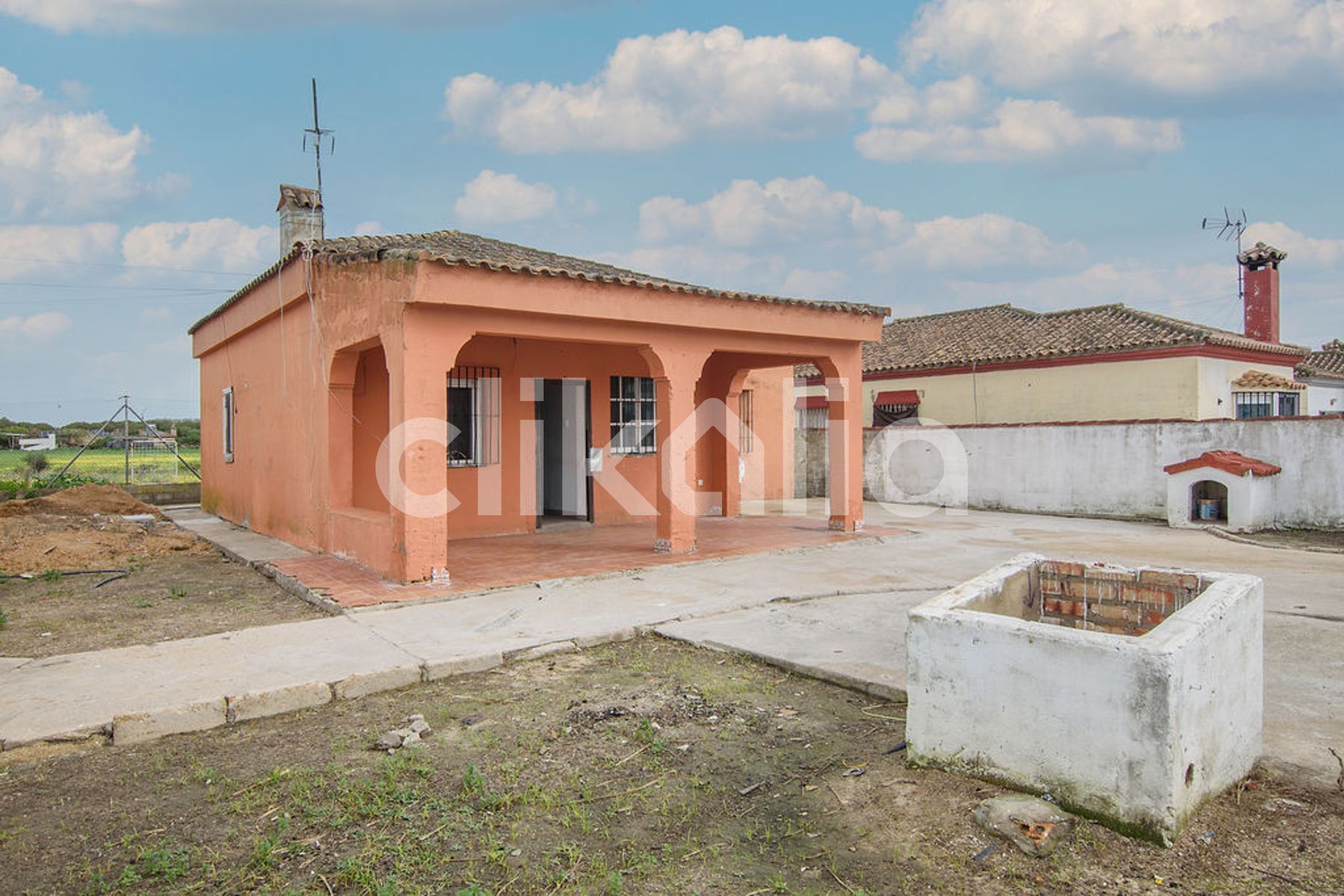 Country house for sale in El Juncal - Vallealto