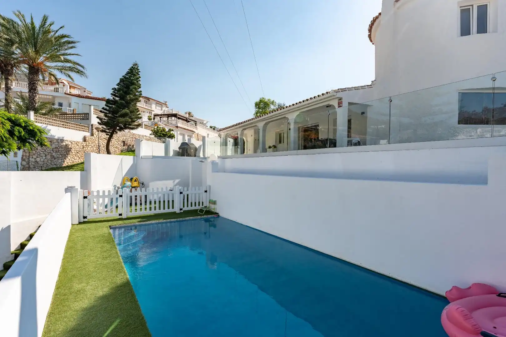 Piscina de Casa o xalet en venda en Benalmádena amb Aire condicionat, Calefacció i Jardí privat