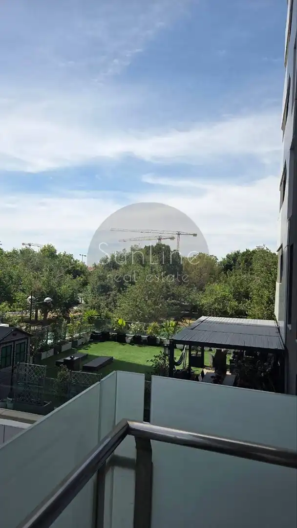 Piso de alquiler en Valencia con Aire acondicionado, Terraza y Trastero