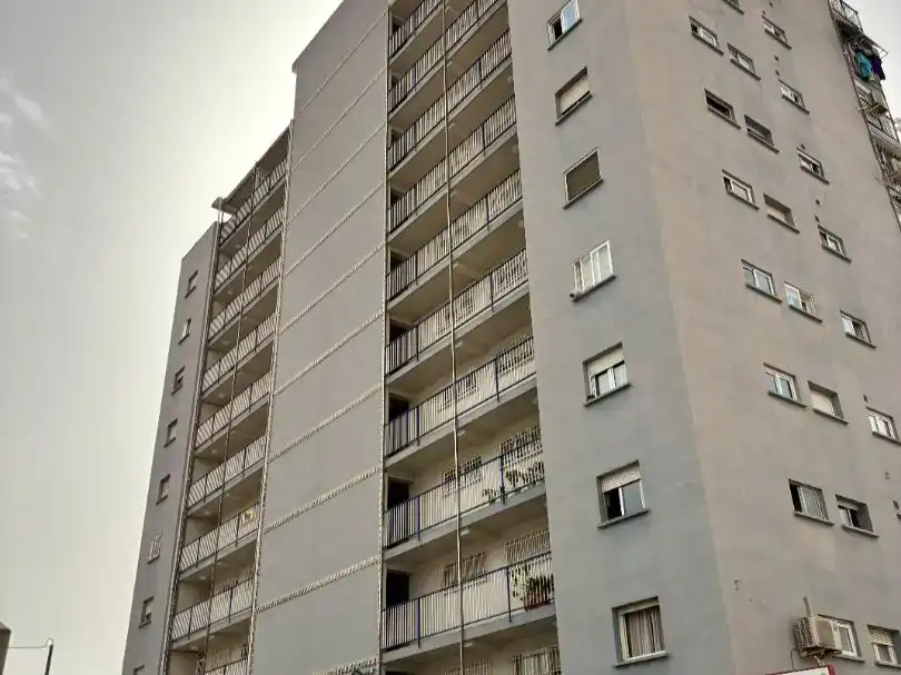 Außenansicht von Wohnung zur Miete in Benidorm mit Klimaanlage, Parkett und Schwimmbad