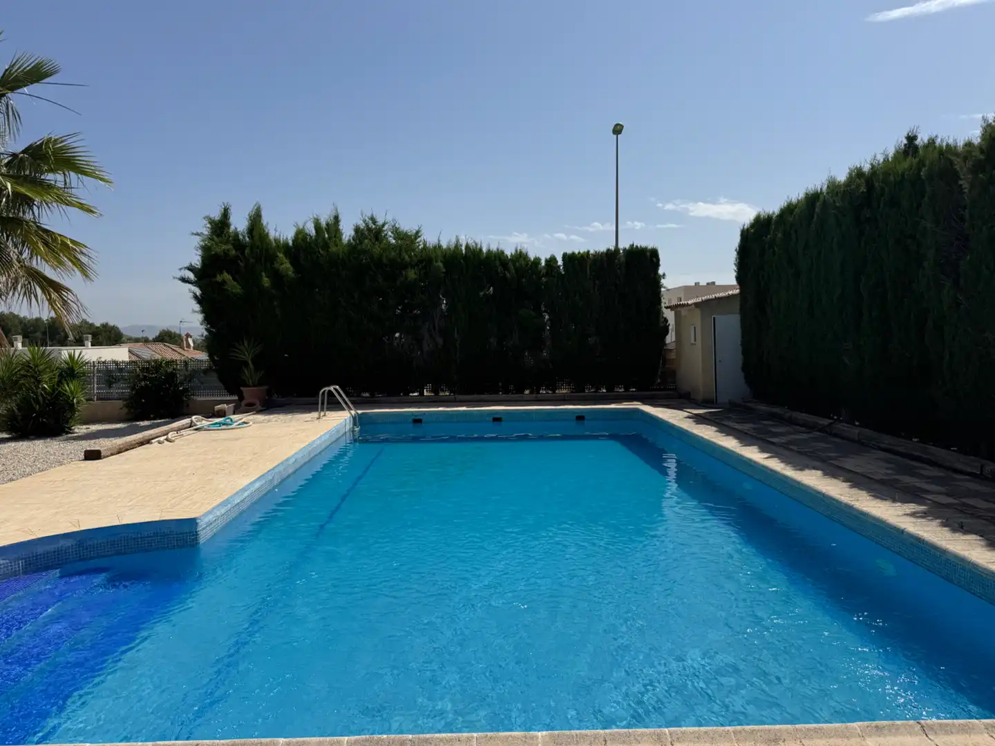 Chalet con terraza en venta en Calle Urba Coto Riñales 119, imagen 43