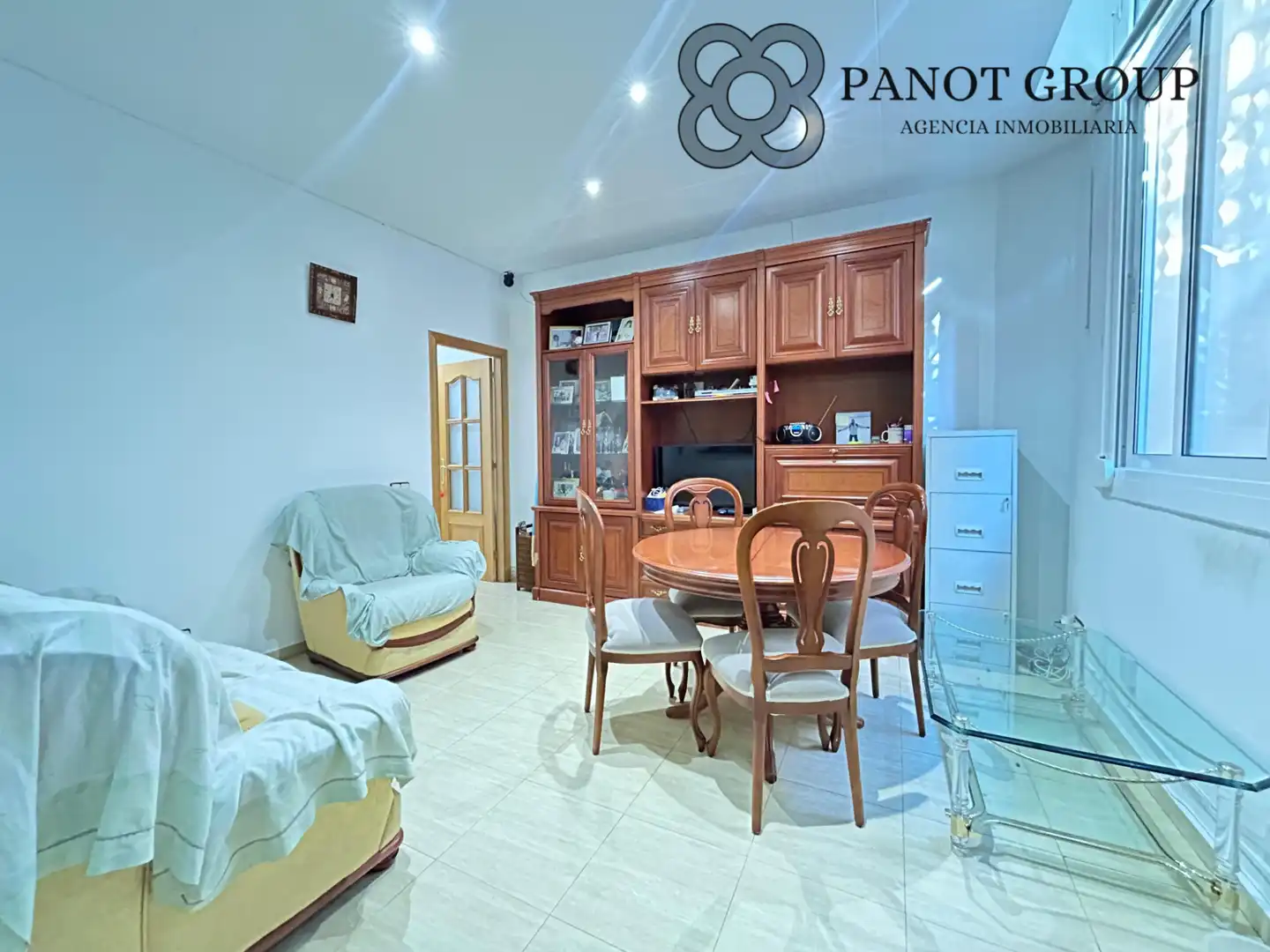 Living room of Flat for sale in Barcelona  with Terrace and Furnished