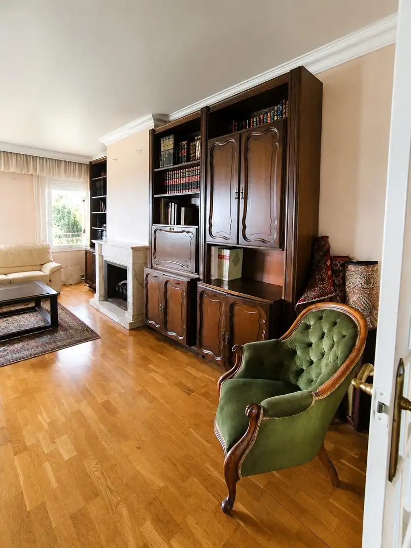 Wohnzimmer von Wohnung zum Verkauf in Barcelona mit Privatgarten und Parkett