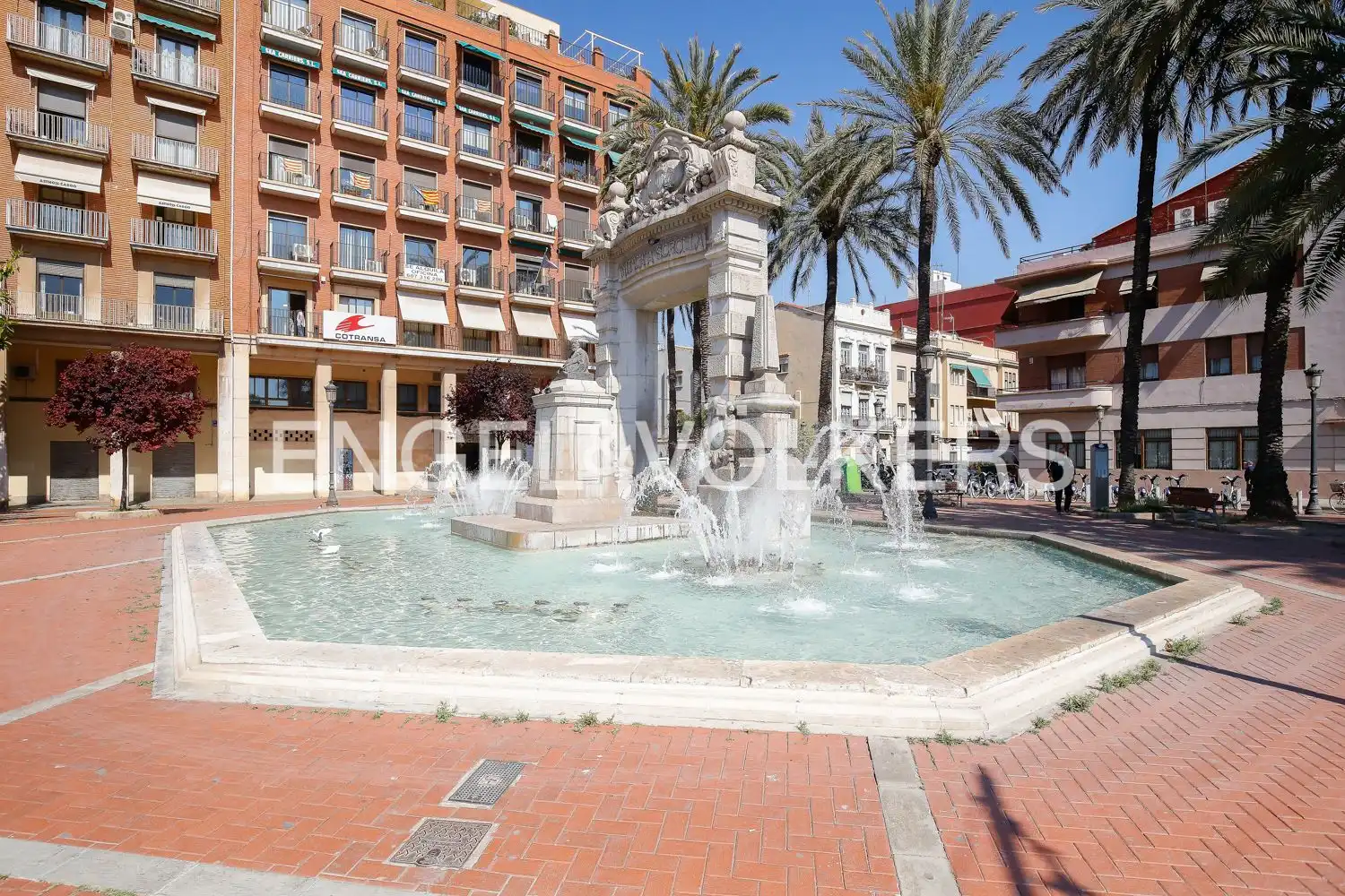 Außenansicht von Wohnung zur Miete in Valencia mit Klimaanlage, Heizung und Möbliert