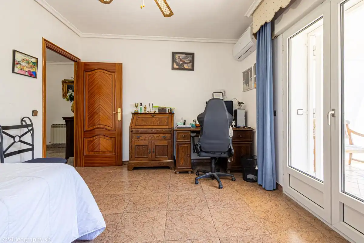 Schlafzimmer von Haus oder Chalet zum Verkauf in Mondéjar mit Heizung, Schwimmbad und Möbliert