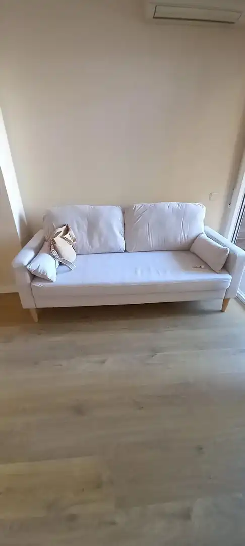 Living room of Flat for rent in Sant Cugat del Vallès  with Air Conditioner, Heating and Parquet flooring