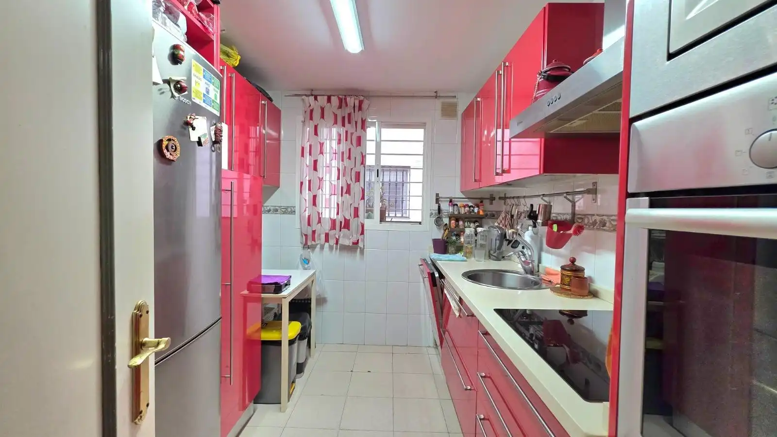 Cuina de Àtic en venda en Rincón de la Victoria amb Aire condicionat, Jardí privat i Terrassa