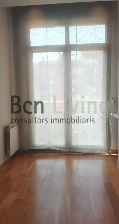 Habitación de Piso de alquiler en Barcelona con Aire acondicionado, Parquet y Terraza