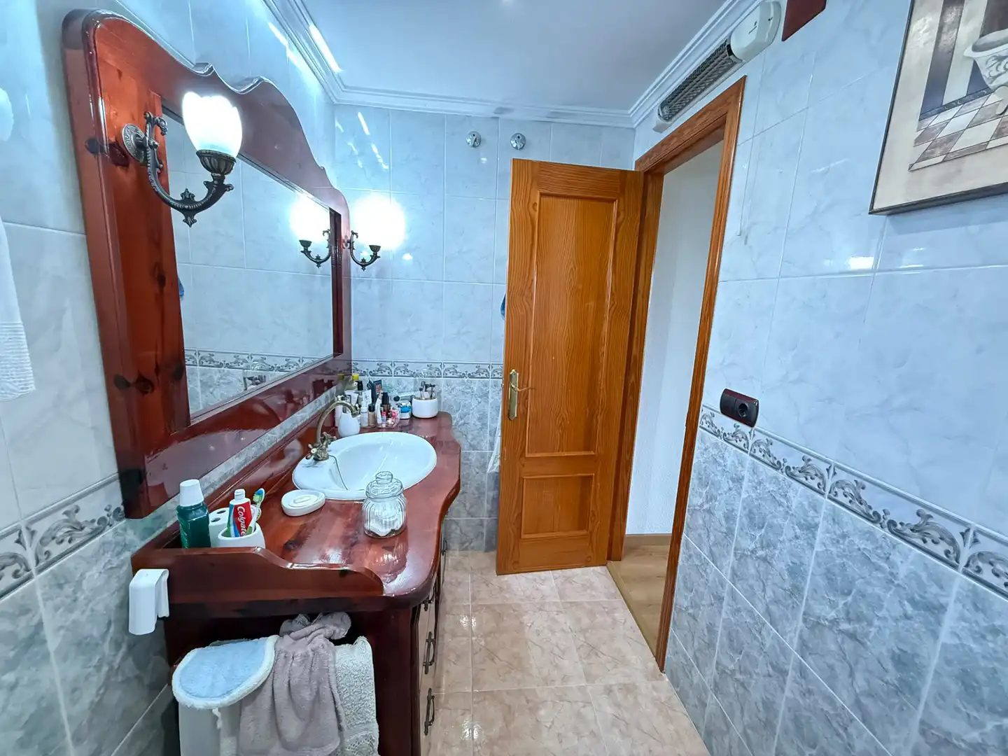 Bany de Casa o xalet en venda en Santa Pola amb Aire condicionat, Calefacció i Jardí privat