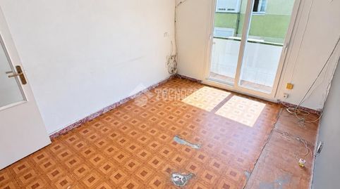 Foto 2 de Piso en venta en Calle Chiclana, Puerta Bonita, Madrid Capital