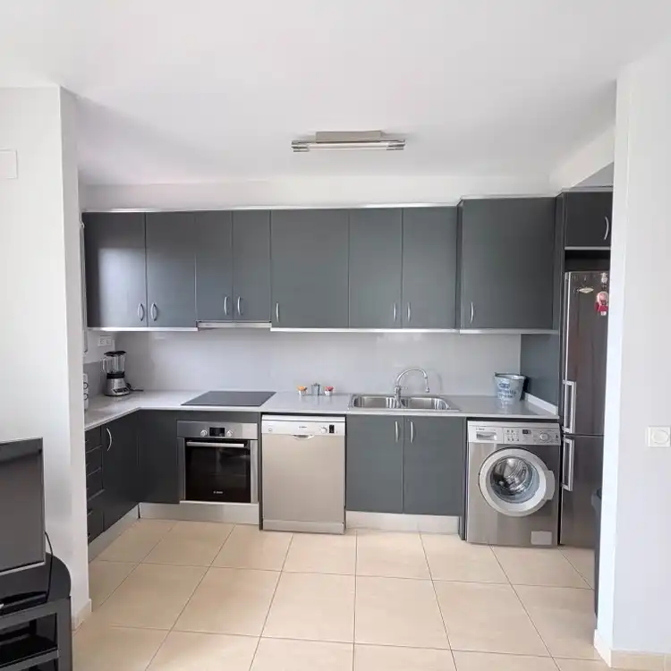 Cuina de Apartament en venda en Mont-roig del Camp amb Aire condicionat, Moblat i Piscina comunitària