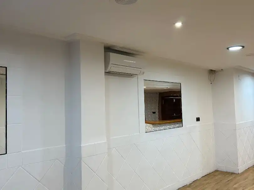 Commercial properties for sale in Úbeda  with Air Conditioner, Heating and Parquet flooring