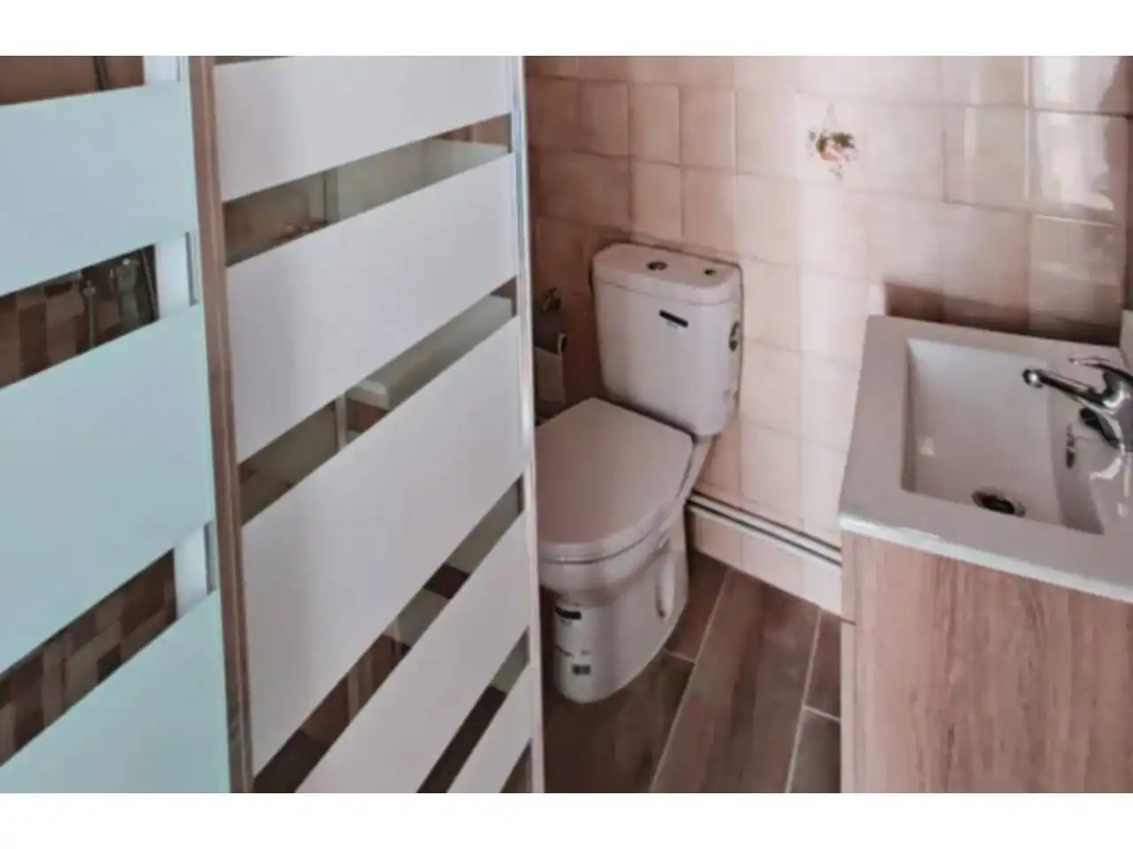 Baño de Casa o chalet en venta en Ourense Capital  con Calefacción, Jardín privado y Terraza
