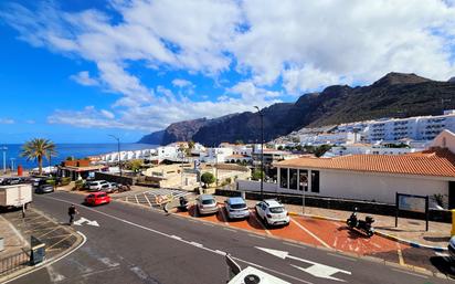Vista exterior de Pis en venda en Santiago del Teide amb Balcó