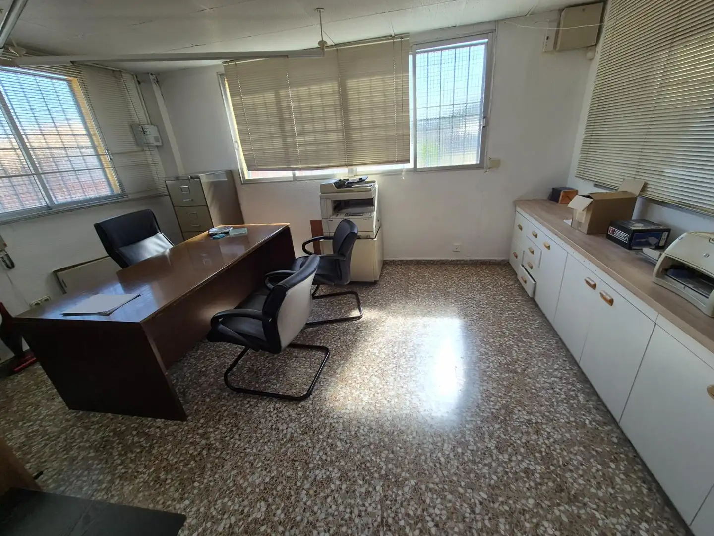 Nave industrial en venta en Elda