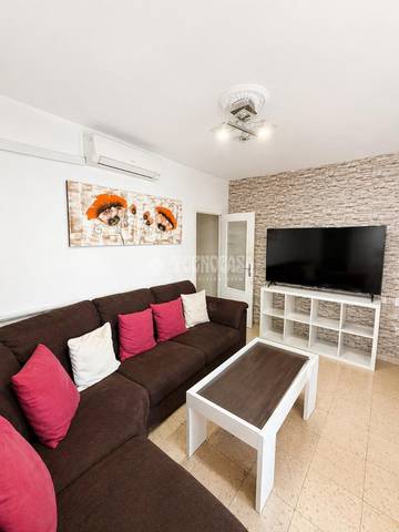 Piso en Venta en Calle de Avefría en Puerta Bonita