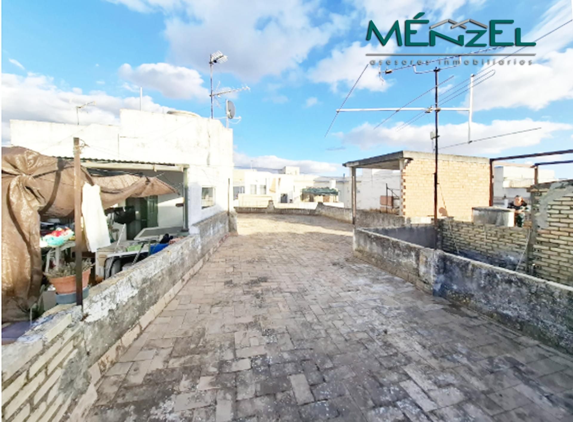 Exterior view of House or chalet for sale in La Algaba  with Terrace and Balcony