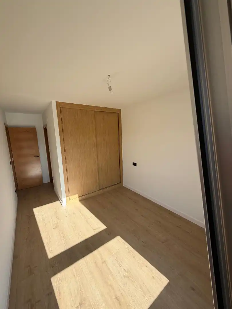 Schlafzimmer von Wohnung zum Verkauf in A Illa de Arousa  mit Heizung, Parkett und Ofen