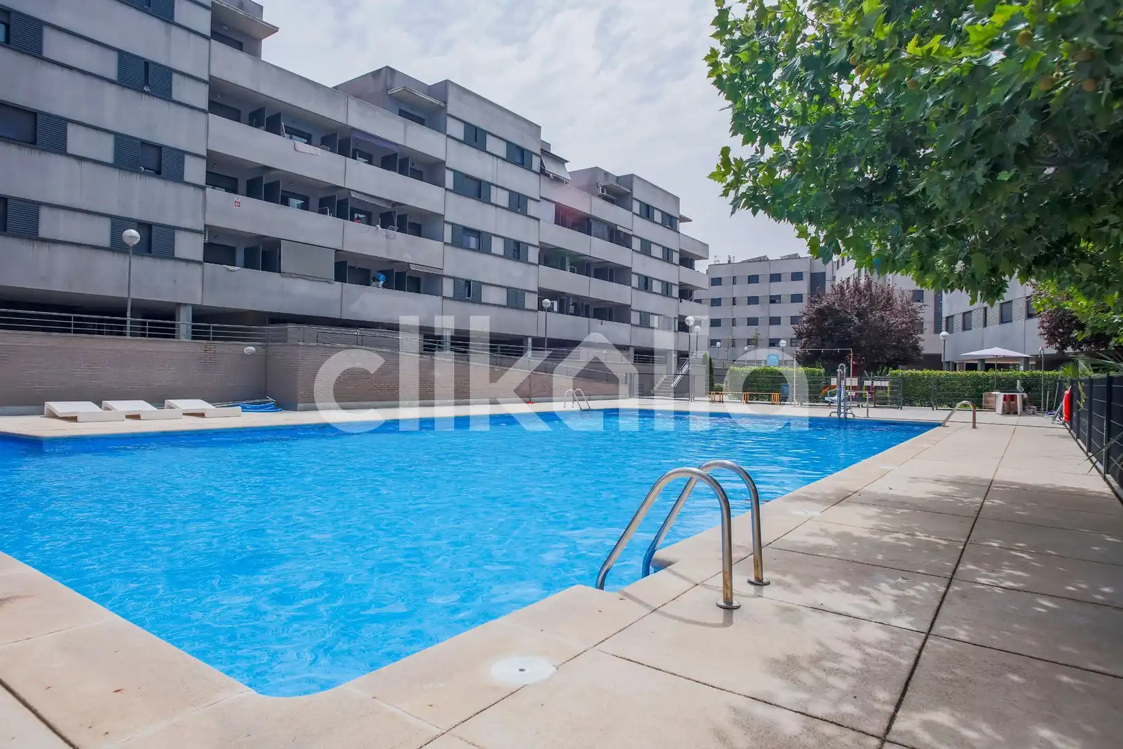 Piscina de Pis en venda en Torrejón de Ardoz amb Calefacció, Terrassa i Traster