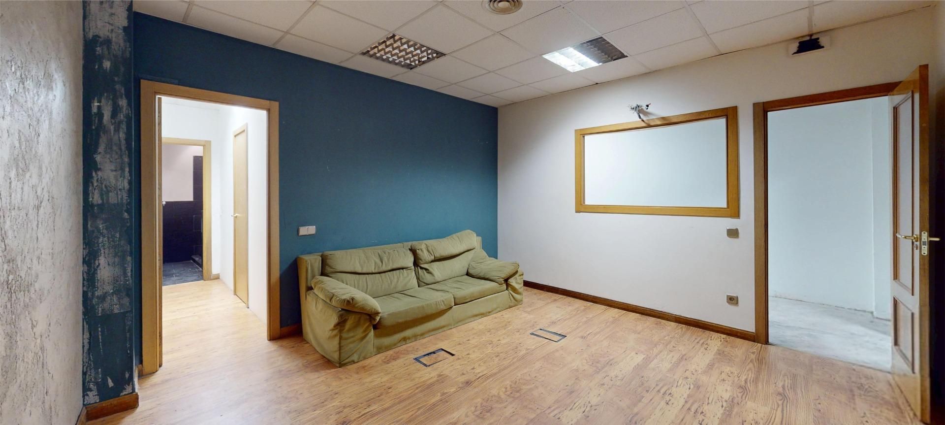 Premises for sale in  Madrid Capital