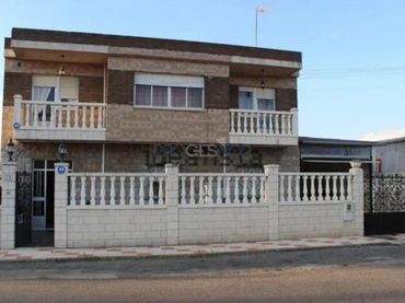 Casa con piscina in vendita a Imprenta