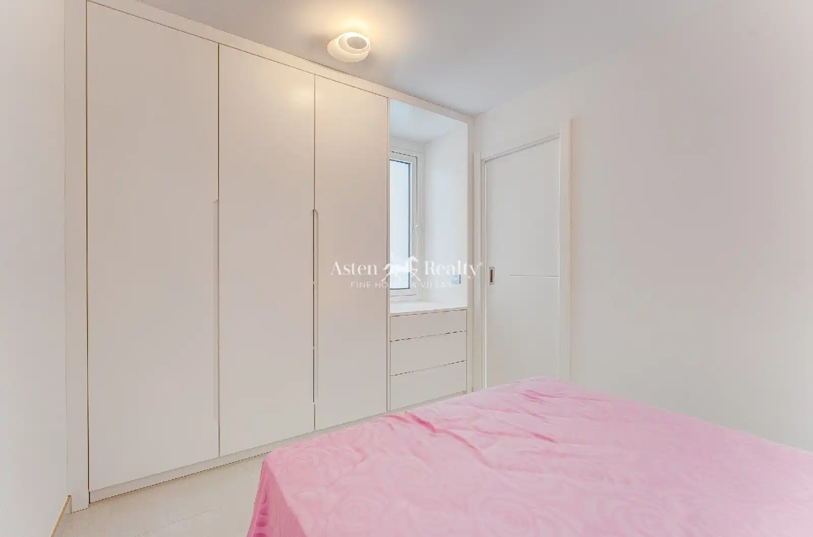 Bedroom of Detached homes for sale in Adeje  with Air Conditioner, Terrace and Swimming Pool