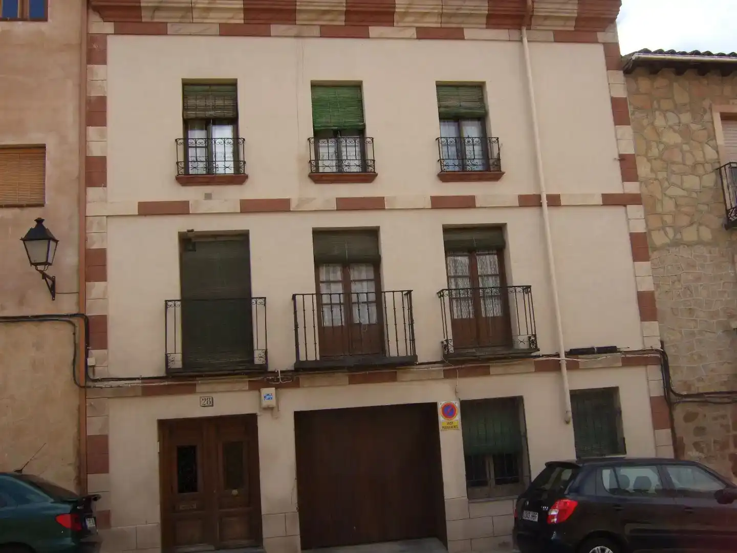 Vista exterior de Pis en venda en Sigüenza amb Balcó