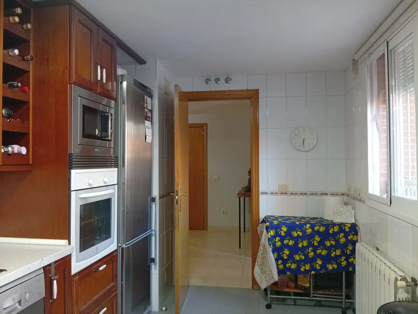 Cuina de Casa adosada en venda en Daganzo de Arriba amb Aire condicionat, Calefacció i Jardí privat