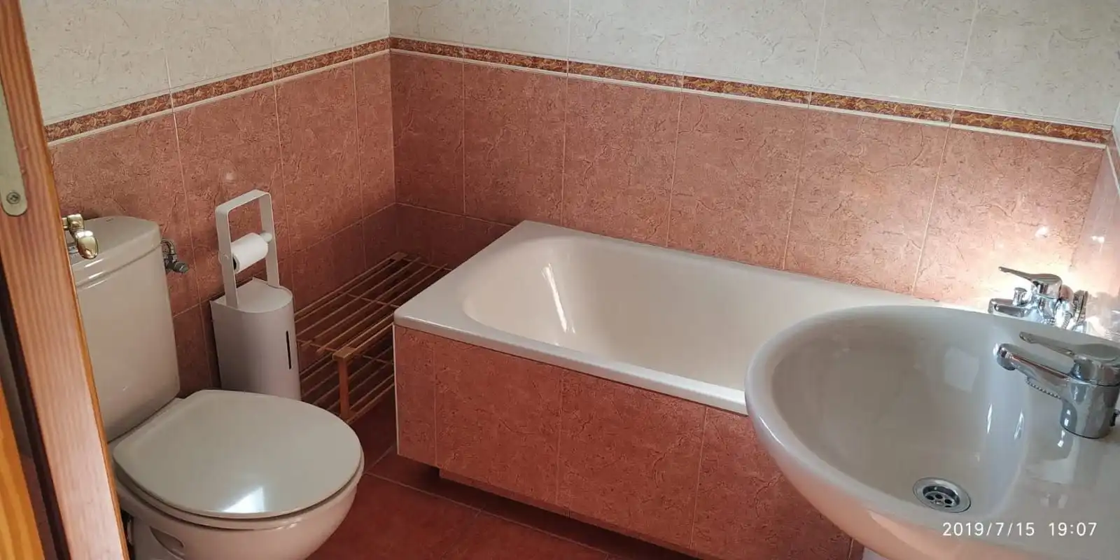 Bathroom of Apartments for rent in Benalmádena  with Air Conditioner, Terrace and Furnished