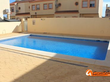 Adosado en venta en Fuente de Piedra