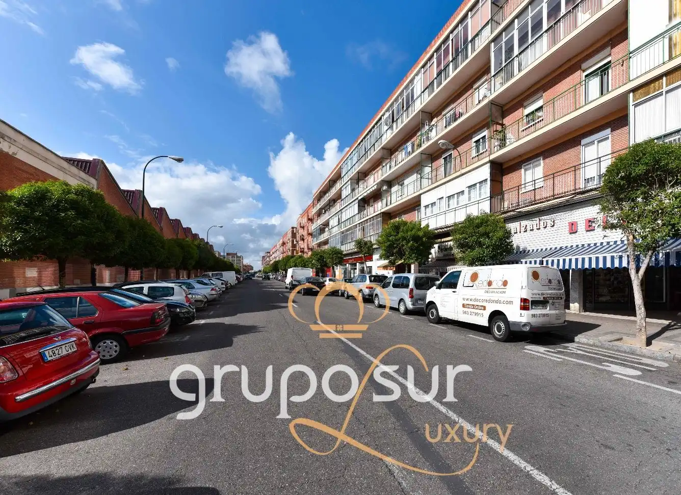 Local comercial de lloguer a Calle Embajadores, imagen 2